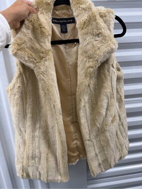 Kristen Blake Beige Faux Fur Vest